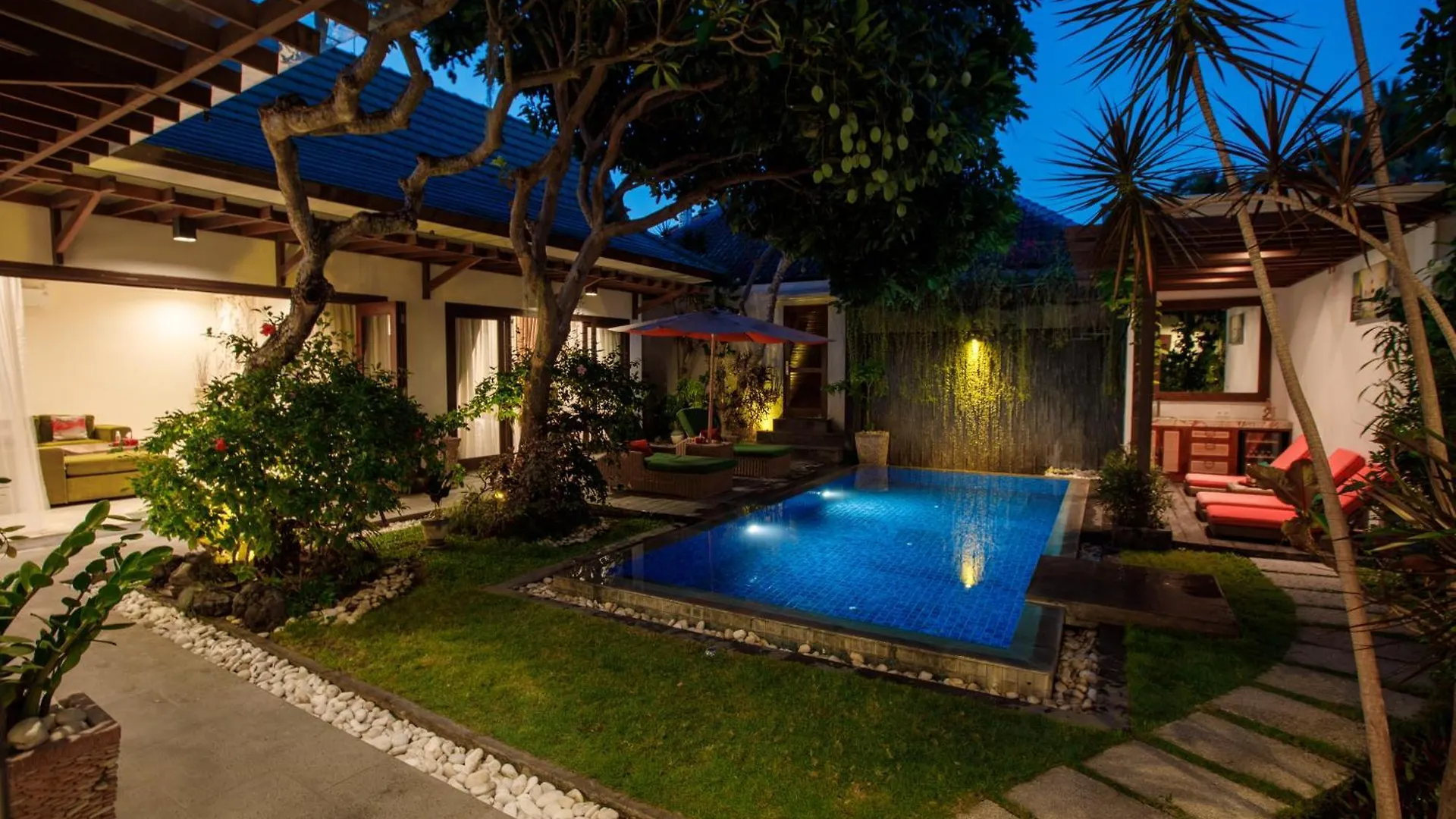 Delight Art Villas Seminyak  0*, Seminyak (Bali)